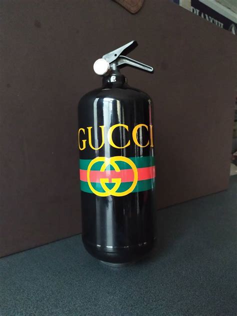 estintore gucci